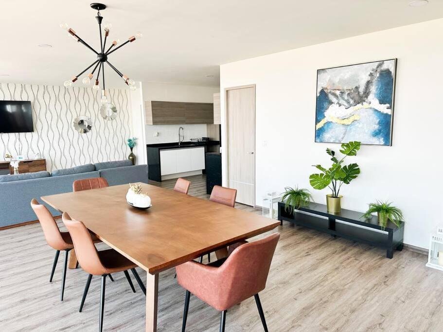 Luxury 3Br Apartment W Pool, Spa & Stunning Views Puebla Exteriér fotografie