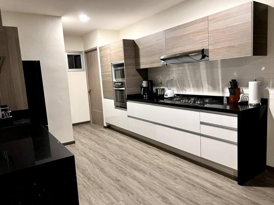Luxury 3Br Apartment W Pool, Spa & Stunning Views Puebla Exteriér fotografie